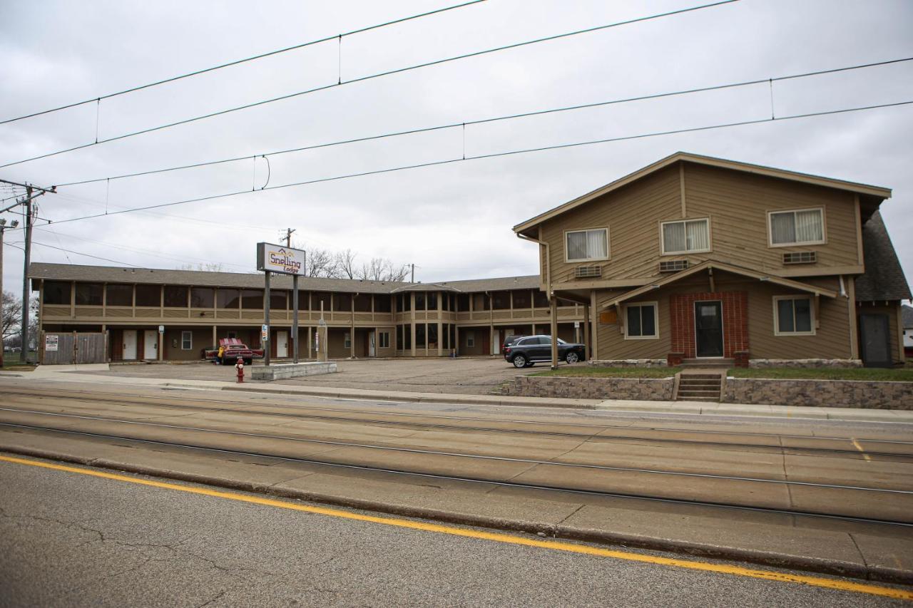 Snelling Motor Inn Mendota Экстерьер фото