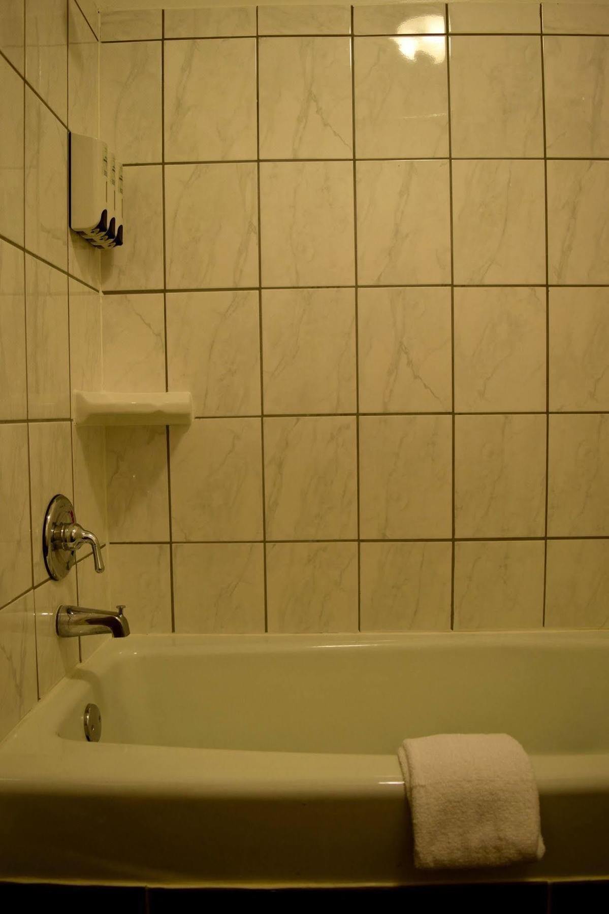 Snelling Motor Inn Mendota Экстерьер фото