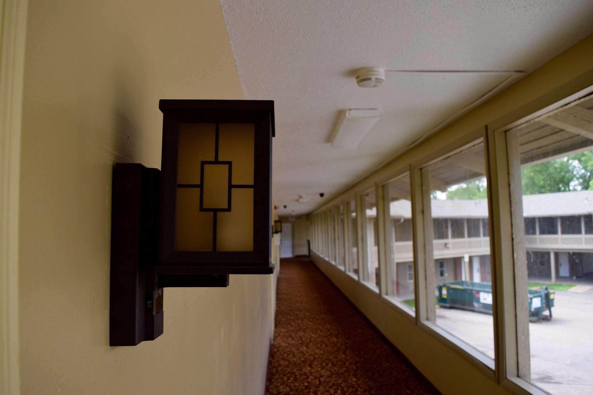 Snelling Motor Inn Mendota Экстерьер фото